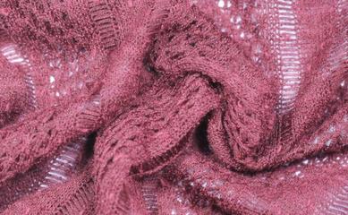 紅色提花針織布料 米字粒狀設計的時尚之選